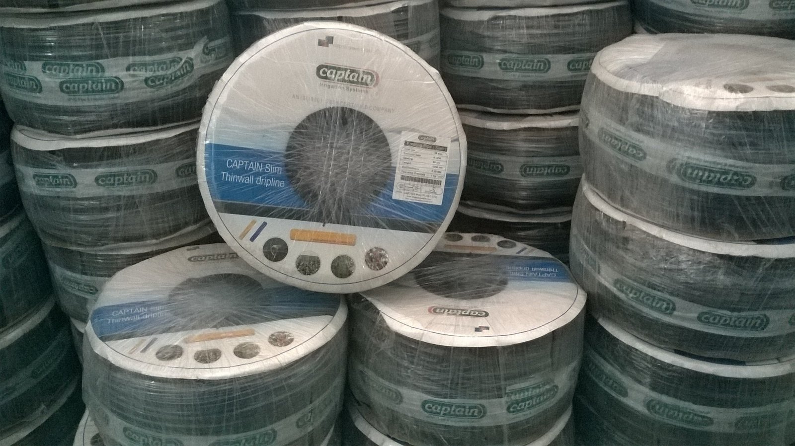 16mm Diameter flat driptape, 50cm emitter spacing,1.5lph flow rate,1mm wall thickness